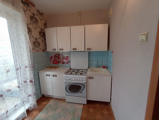 Продам однокомнатную (1-комн.) квартиру, Строителей пр-кт, 11а, Волгодонск г