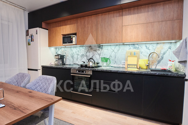 Продам трехкомнатную (3-комн.) квартиру, Дырнос м, 40, Сыктывкар г