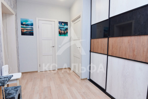 Продам трехкомнатную (3-комн.) квартиру, Дырнос м, 40, Сыктывкар г