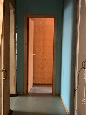 Продам трехкомнатную (3-комн.) квартиру, Энергетиков ул, 3, Казань г