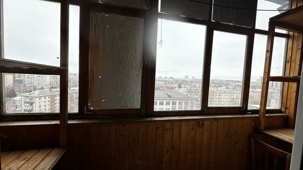 Продам трехкомнатную (3-комн.) квартиру, Энергетиков ул, 3, Казань г