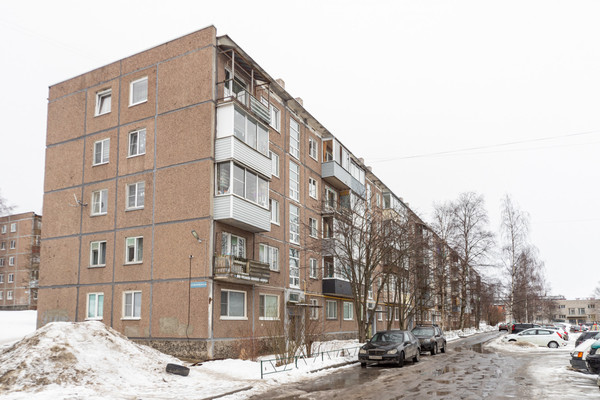 Продам двухкомнатную (2-комн.) квартиру, Нойбранденбургская (Ключевая р-н) ул, 22а, Петрозаводск г