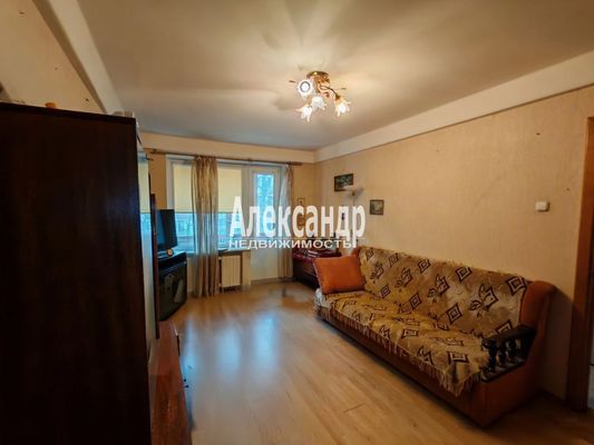 Продам двухкомнатную (2-комн.) квартиру, Бестужевская ул, 57, Санкт-Петербург г