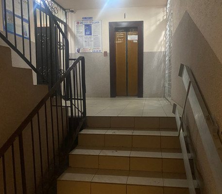Продам двухкомнатную (2-комн.) квартиру, Школьная ул, 112А, Санкт-Петербург г