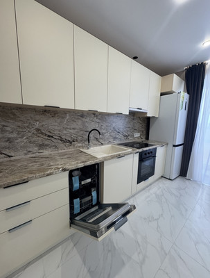 Продам двухкомнатную (2-комн.) квартиру, Папанина ул, 38к1, Сыктывкар г