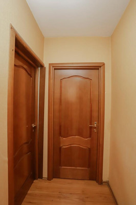Продам трехкомнатную (3-комн.) квартиру, Сурнова ул, 30к9, Иркутск г