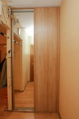 Продам трехкомнатную (3-комн.) квартиру, Сурнова ул, 30к9, Иркутск г
