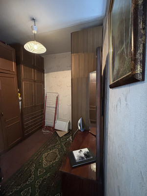 Продам двухкомнатную (2-комн.) квартиру, 1-й мкр, 1а, имени Свердлова гп