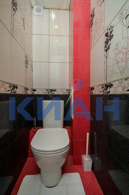 Продам двухкомнатную (2-комн.) квартиру, Мирошниченко ул, 22, Красноярск г