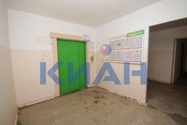 Продам двухкомнатную (2-комн.) квартиру, Мирошниченко ул, 22, Красноярск г