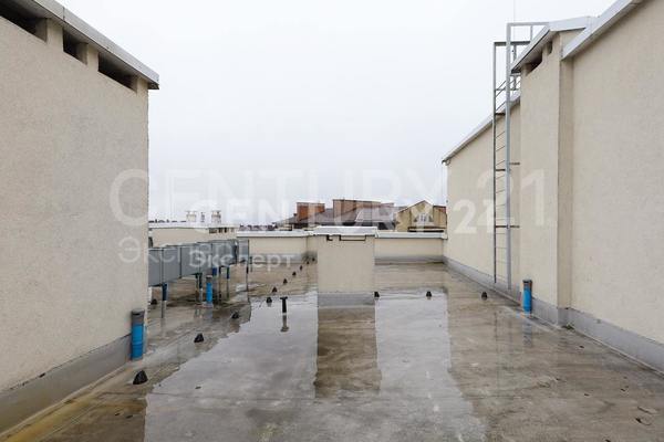 Продам двухкомнатную (2-комн.) квартиру, Аэропортная ул, 11 , Калининград г