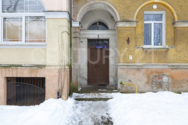 Продам многокомнатную квартиру, Гоголя ул, 2 , Калининград г
