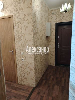 Продам однокомнатную (1-комн.) квартиру, Ветеранов ул, 1, Вартемяги д