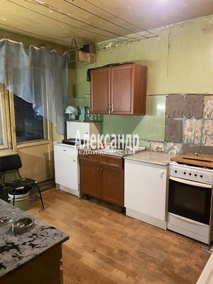 Продам комнату в 7-комн. квартире, Купчинская ул, 21к2, Санкт-Петербург г