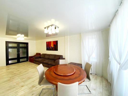 Продам трехкомнатную (3-комн.) квартиру, Бородина ул, 4, Пенза г