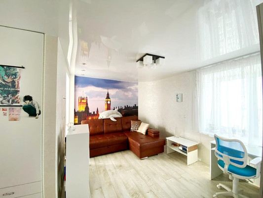 Продам трехкомнатную (3-комн.) квартиру, Бородина ул, 4, Пенза г