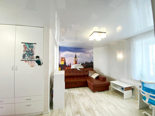 Продам трехкомнатную (3-комн.) квартиру, Бородина ул, 4, Пенза г
