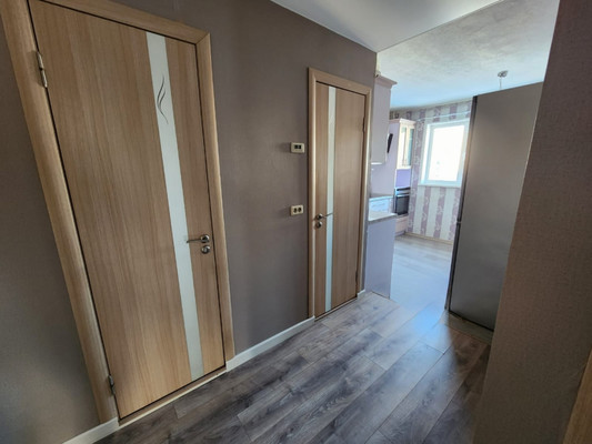 Продам трехкомнатную (3-комн.) квартиру, Старостина ул, 35, Мурманск г