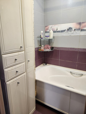 Продам трехкомнатную (3-комн.) квартиру, Старостина ул, 35, Мурманск г