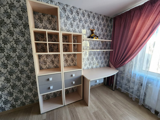 Продам трехкомнатную (3-комн.) квартиру, Старостина ул, 35, Мурманск г