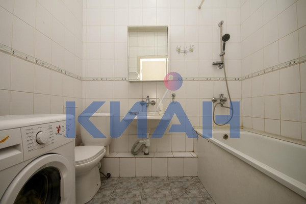 Продам однокомнатную (1-комн.) квартиру, Шахтеров ул, 44, Красноярск г