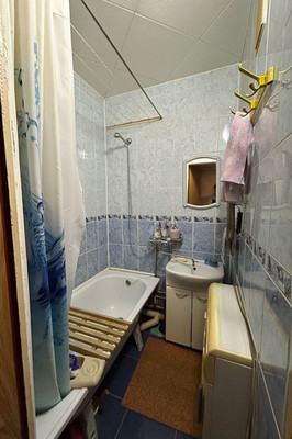 Продам двухкомнатную (2-комн.) квартиру, Кавалерийская ул, 44, Иваново г