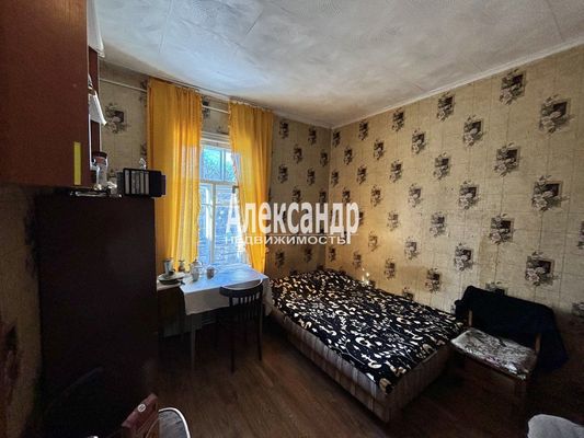 Продам 3-комн. в 4-комн. квартире, Межевая ул, 13, Лисий Нос п