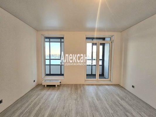 Продам трехкомнатную (3-комн.) квартиру, Уральская ул, 25, Санкт-Петербург г