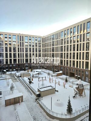 Продам трехкомнатную (3-комн.) квартиру, Уральская ул, 25, Санкт-Петербург г