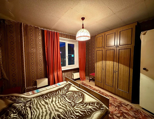 Продам трехкомнатную (3-комн.) квартиру, Березовая ул, 1к1, Рязань г