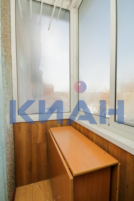 Продам двухкомнатную (2-комн.) квартиру, Парашютная ул, 12, Красноярск г