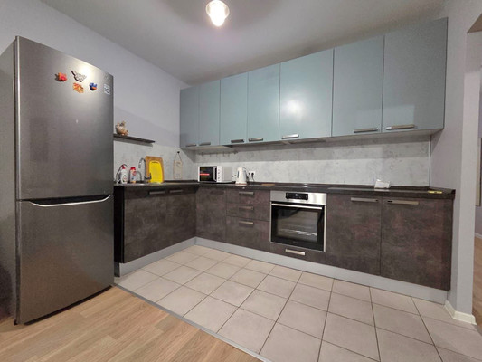 Продам трехкомнатную (3-комн.) квартиру, Поляны ул, 5кА, Москва г