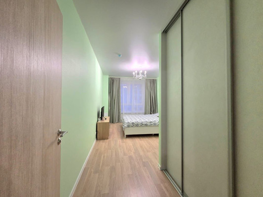 Продам трехкомнатную (3-комн.) квартиру, Поляны ул, 5кА, Москва г
