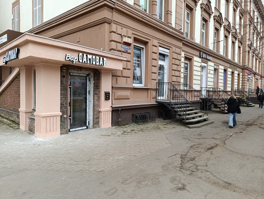 Продам коммерческое помещение 246,8 м2, Ленинский пр-кт, 111, Калининград г