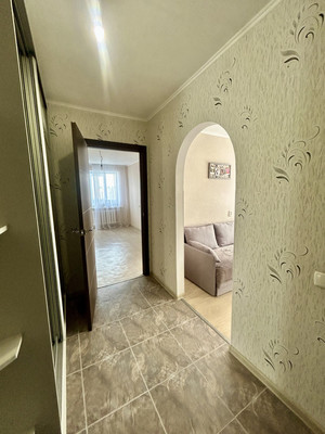Продам трехкомнатную (3-комн.) квартиру, Ульянова Дмитрия ул, 20, Ялта г