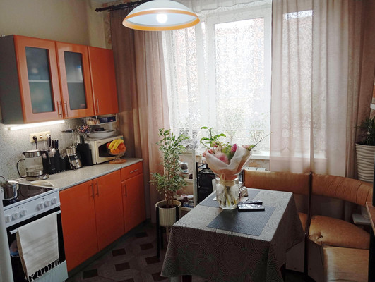 Продам однокомнатную (1-комн.) квартиру, Солнечная ул, 11, Жуковский г