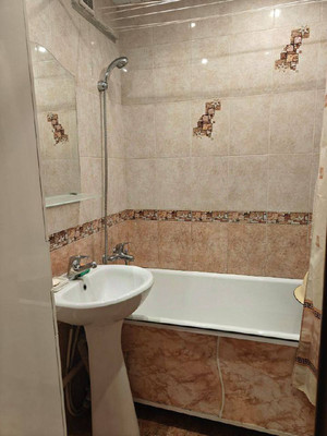 Продам трехкомнатную (3-комн.) квартиру, Бибиревская ул, 19, Москва г
