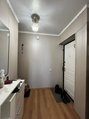 Продам двухкомнатную (2-комн.) квартиру, Попова ул, 2, Нижний Тагил г