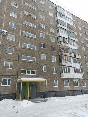 Продам трехкомнатную (3-комн.) квартиру, Зои Космодемьянской ул, 22, Мурманск г