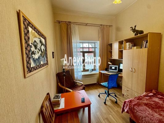 Продам двухкомнатную (2-комн.) квартиру, Красных Командиров пр-кт, 19, Зеленогорск г