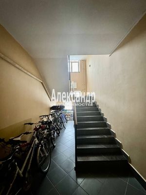 Продам двухкомнатную (2-комн.) квартиру, Красных Командиров пр-кт, 19, Зеленогорск г