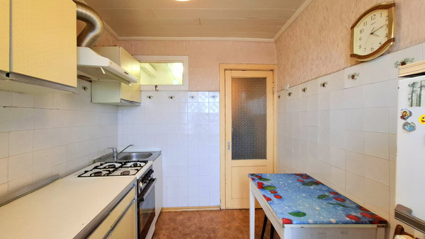 Продам трехкомнатную (3-комн.) квартиру, Андропова ул, 35, Ступино г