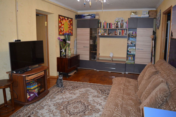 Продам трехкомнатную (3-комн.) квартиру, Лермонтовская ул, 71/104, Ростов-на-Дону г