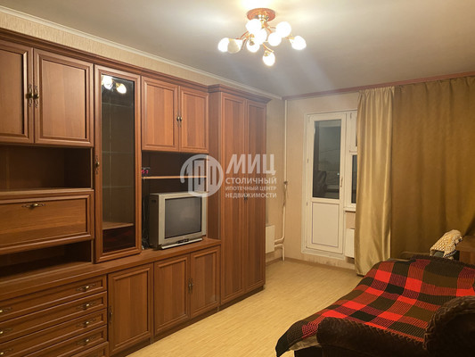 Продам трехкомнатную (3-комн.) квартиру, Перервинский б-р, 1, Москва г