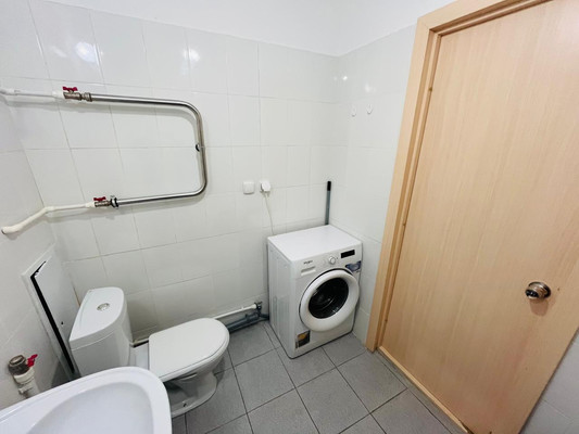 Продам однокомнатную (1-комн.) квартиру, Светлый мкр, 3, Екатеринбург г