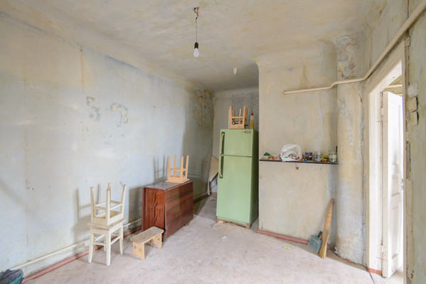 Продам трехкомнатную (3-комн.) квартиру, Максима Горького ул, 181, Ростов-на-Дону г