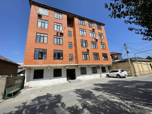 Продам двухкомнатную (2-комн.) квартиру, Магомеда Гамзатова ул, 6, Ватан мкр
