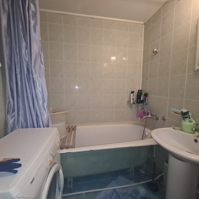Продам двухкомнатную (2-комн.) квартиру, Туполева ул, 17, Воронеж г