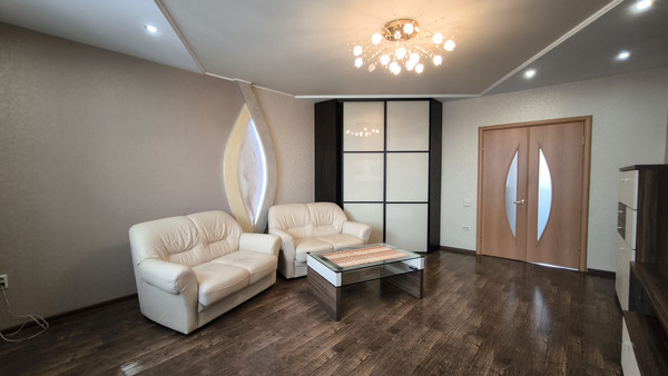 Продам трехкомнатную (3-комн.) квартиру, Победы пр-кт, 295А, Челябинск г