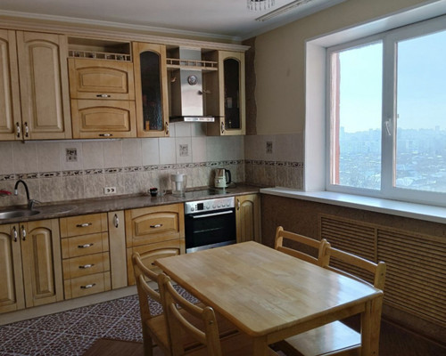 Продам трехкомнатную (3-комн.) квартиру, Победы пр-кт, 295А, Челябинск г